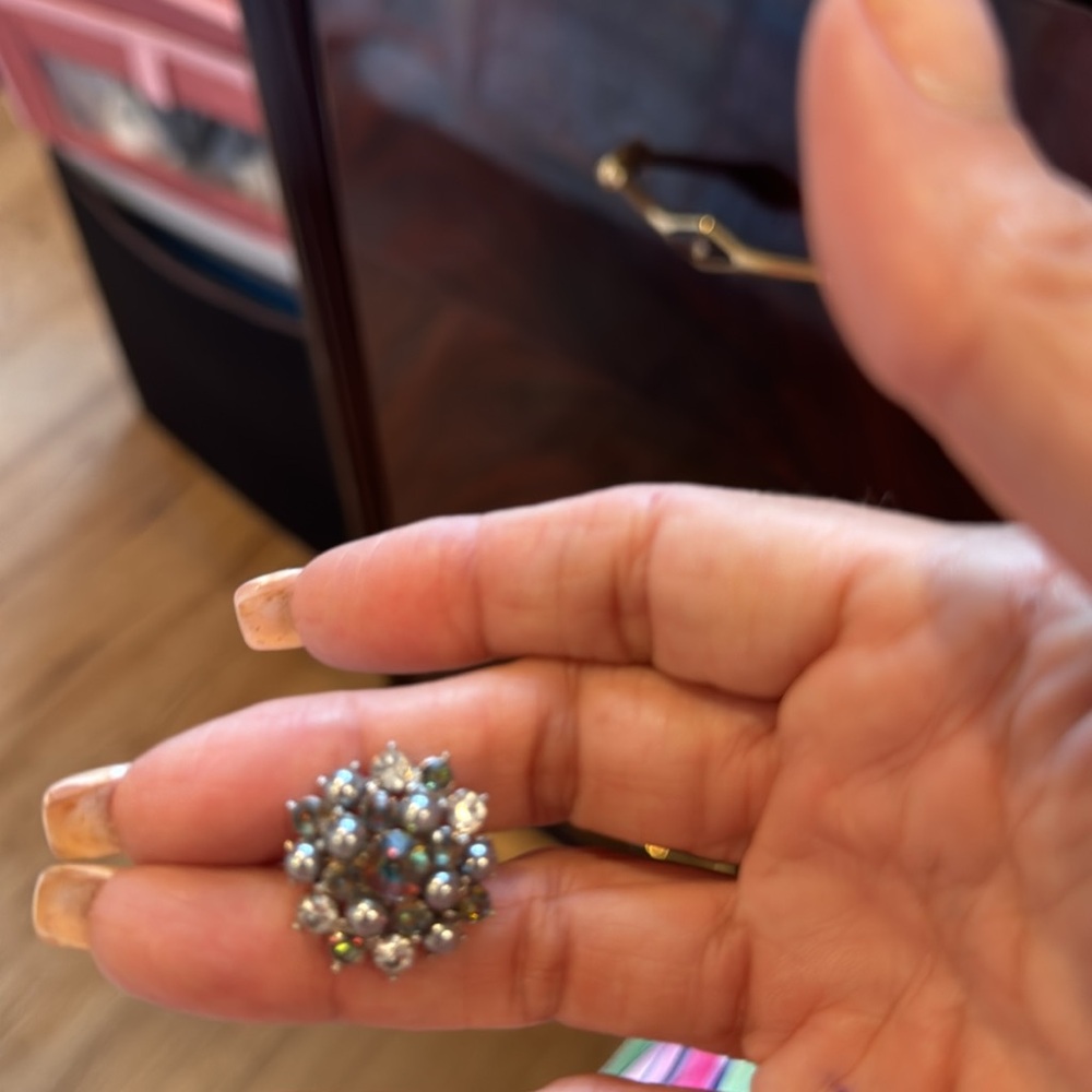 Bundle Stretch Bracelet And Earrings - image 3